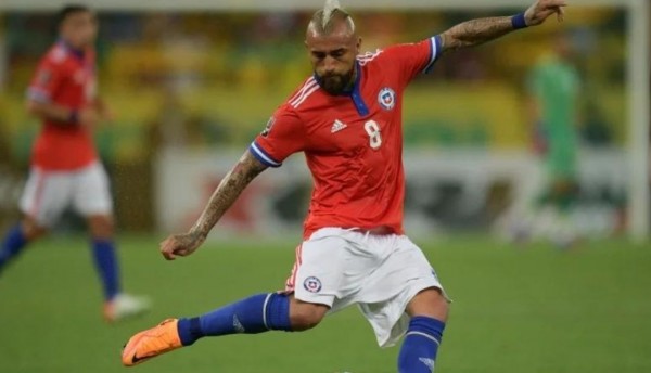 "Vuelvo para ganar cosas con Colo Colo": Vidal rompió el silencio tras el 'Show' con América