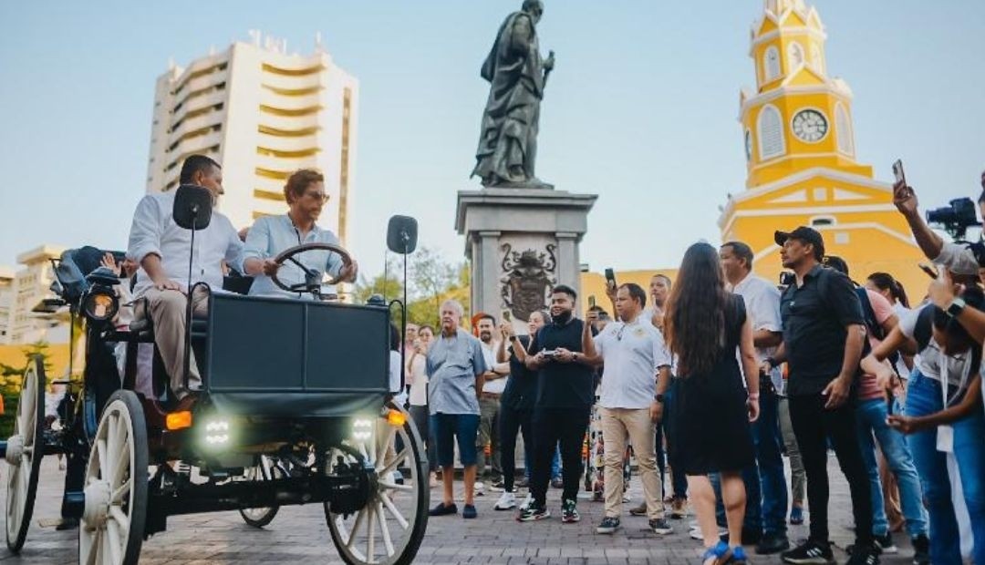 Cartagena estrena la primera carroza eléctrica en reemplazo de caballos