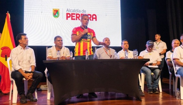 El ‘Alcalde en mí Barrio’ convocó a comunidades de La Florida, La Bella, Tribunas, Combia, Centro, Oriente, Villavicenci