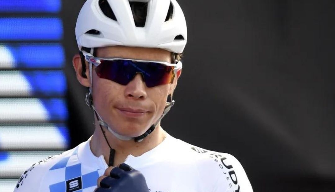 Nuevas pruebas complican el futuro de 'Superman' López en el ciclismo, amenazado con retiro de por vida
