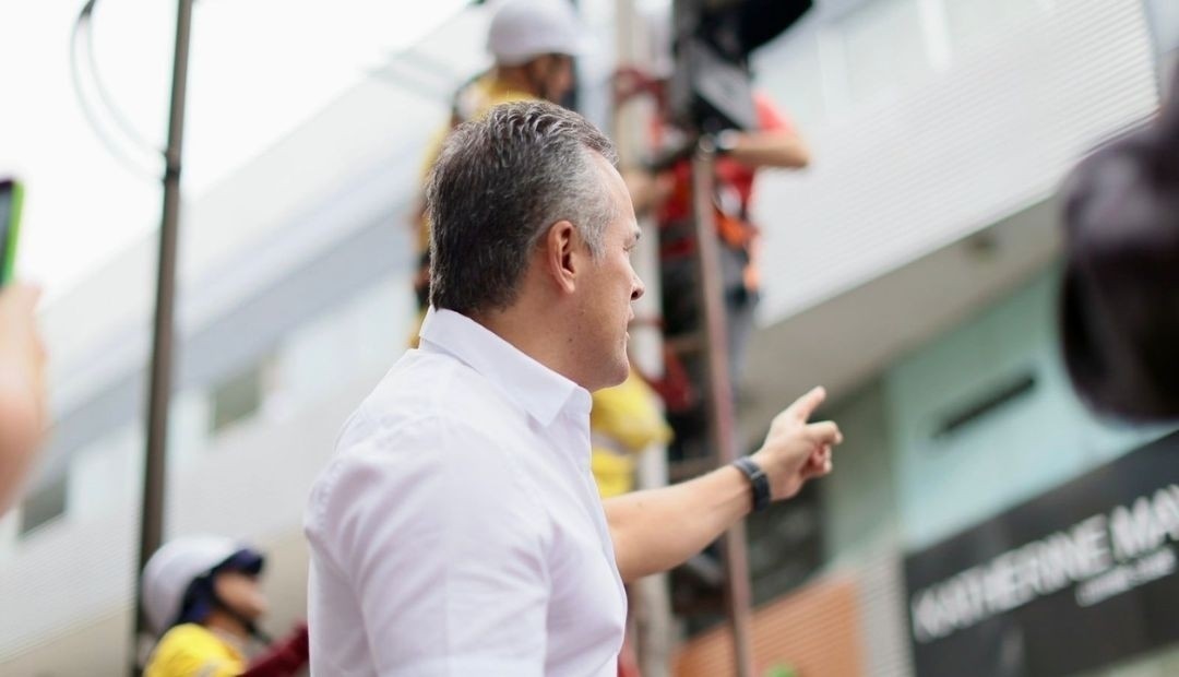 La Alcaldía de Pereira y el Instituto de Movilidad renuevan la semaforización de Pereira con tecnología de última genera