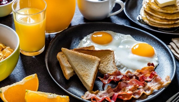 ¿Es el ayuno intermitente la solución a los problemas de salud? Expertos responden