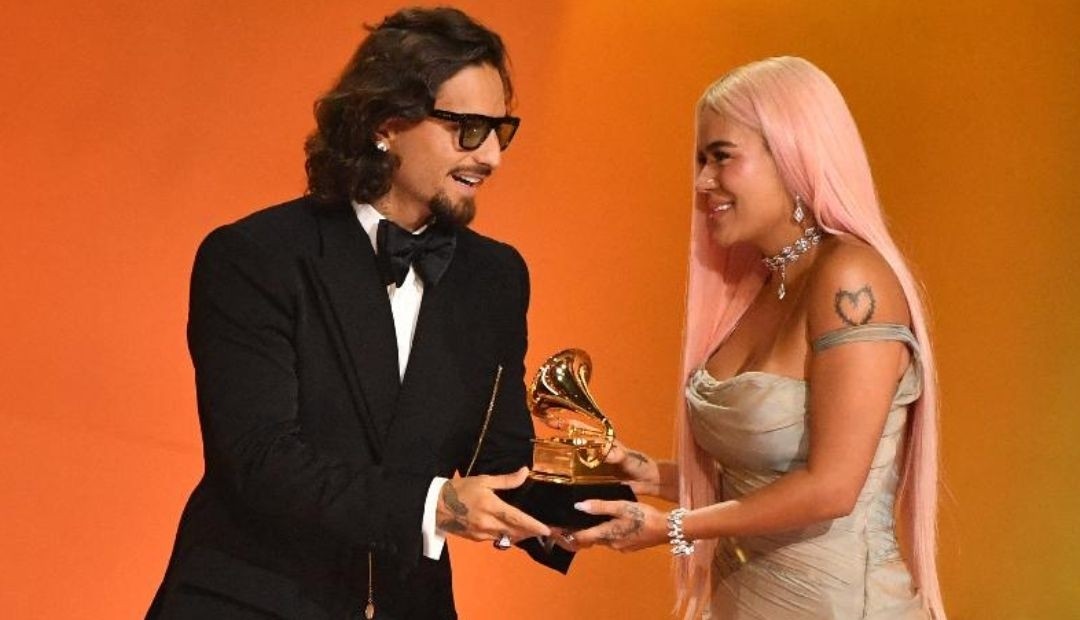 Karol G triunfa en los Premios Lo Nuestro 2024: un reconocimiento a su talento y trayectoria