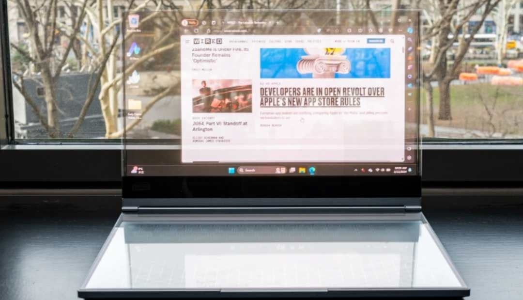 Project Crystal: el primer portátil con pantalla microLED transparente de Lenovo