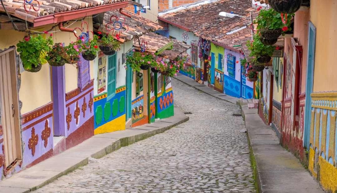 Guatapé entre la lista de los 16 pueblos más bonitos del mundo