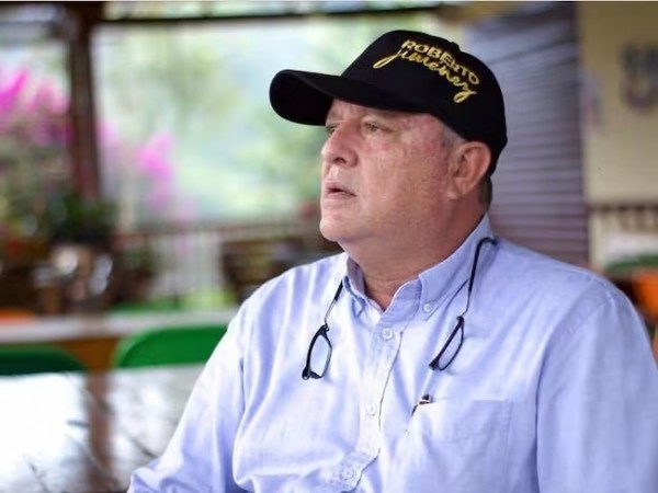 Palo para los funcionarios de la secretaría de Tránsito por parte del Alcalde Roberto Jiménez