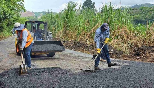 Avanza intervención desde Turín al inaugurado puente 'Curtiembres'