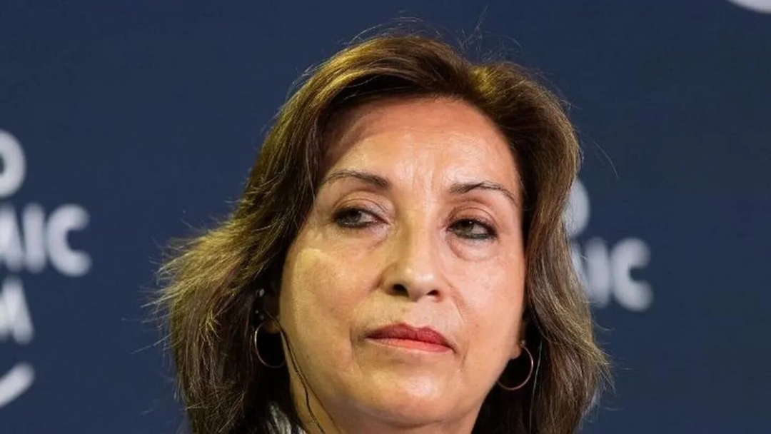 [Video] Allanan casa de presidenta del Perú, Dina Boluarte