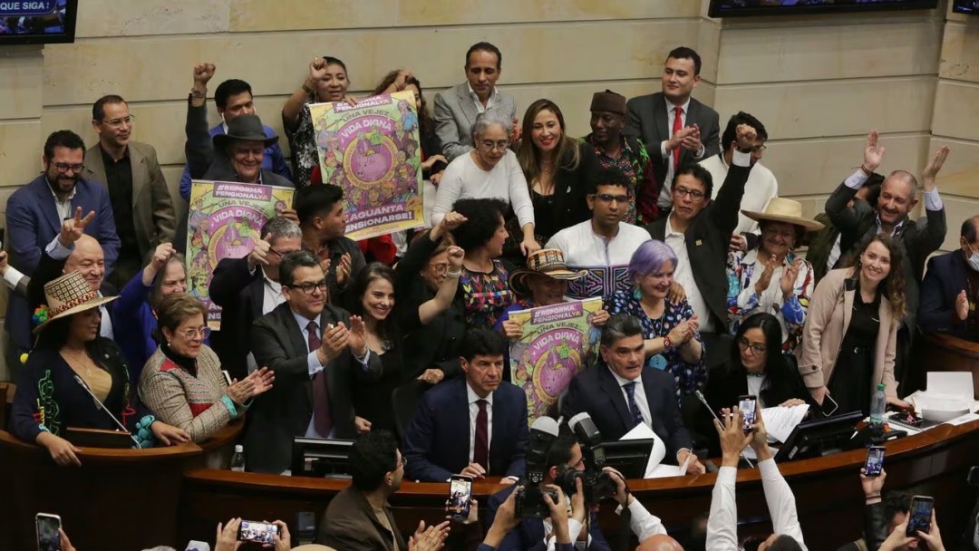 Aprueban la reforma pensional en el Senado: ¿Qué sigue ahora?