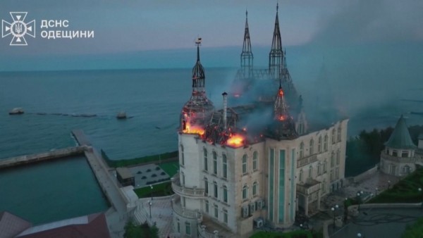 Misil Ruso impactó el ‘Castillo de Harry Potter’ de Odessa: Hasta el momento van cuatro muertos