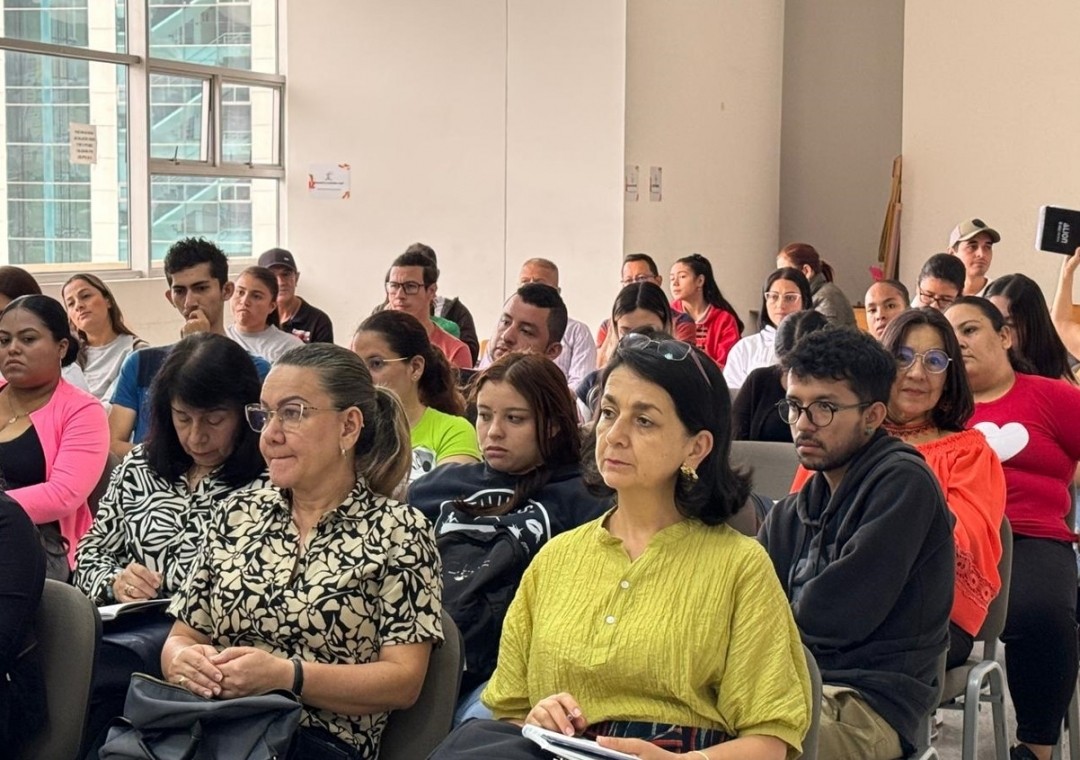 Bibliotecarios de Pereira se preparan para nuevos retos