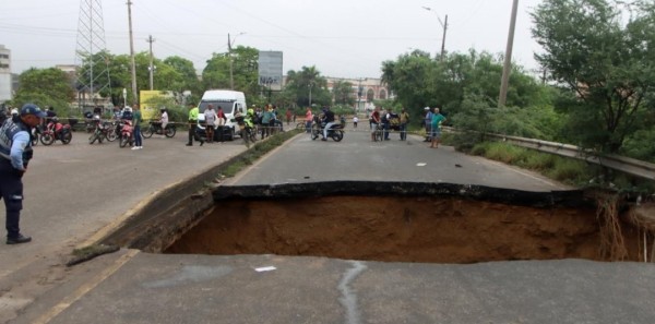 Colapso de Puente en Barranquilla y Soledad Deja Cuatro Muertos