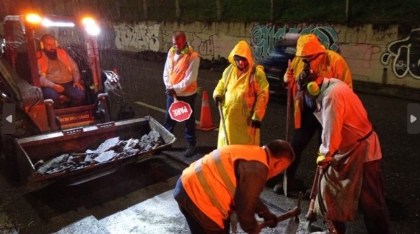 LA AVENIDA 30 DE AGOSTO BENEFICIADA CON PLAN DE CERO HUECOS