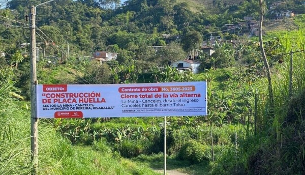 Cierre en la vía alterna hacia La Mina - Canceles