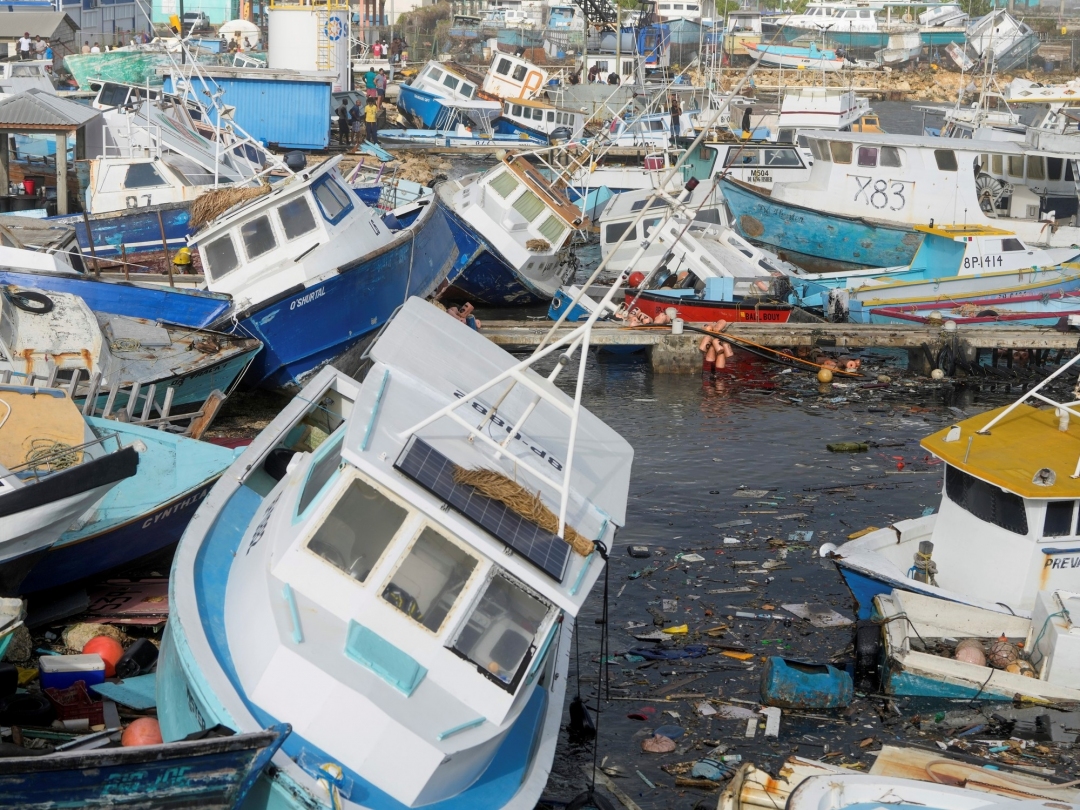 El huracán Beryl escaló a la categoría 5 y se dirige hacia Jamaica