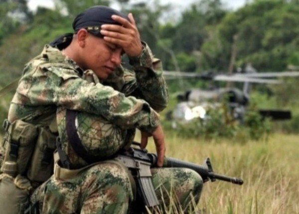 Mueren seis militares tras caer en campo minado en Valdivia, Antioquia
