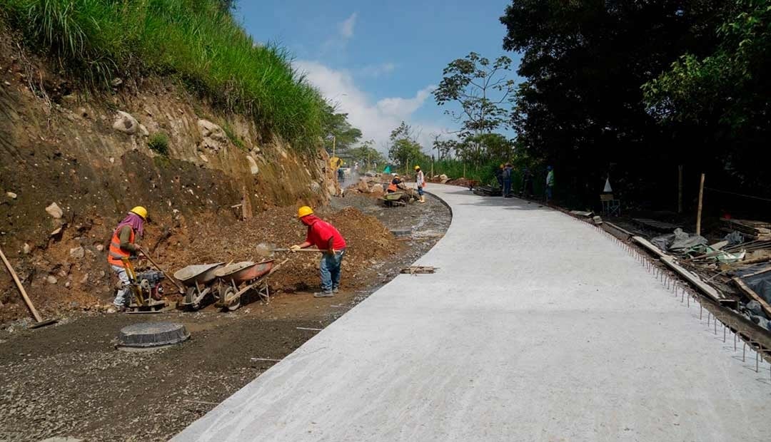 En un 50% avanzan las obras de la vía de acceso al aeropuerto por la Romelia – El Pollo