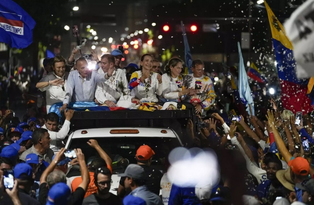 Masivo apoyo a la Oposición en la Recta Final de la Campaña Presidencial en Venezuela