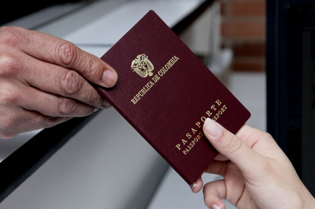 El proceso por la licitación de pasaportes en Colombia está suspendido