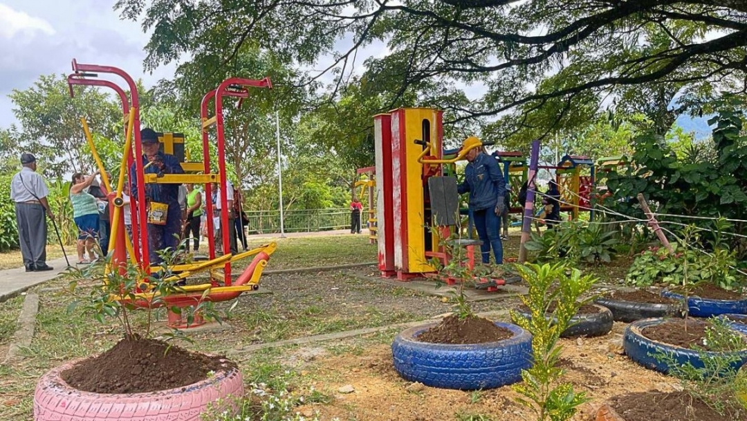 Programa "A Pereira la Quiero Limpia" en acción