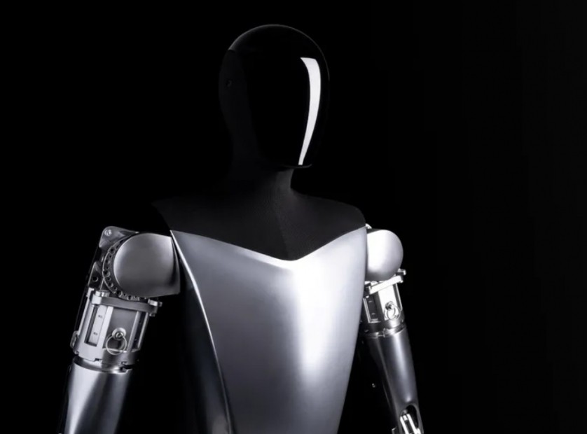 Tesla presenta a Optimus, su nuevo robot humanoide