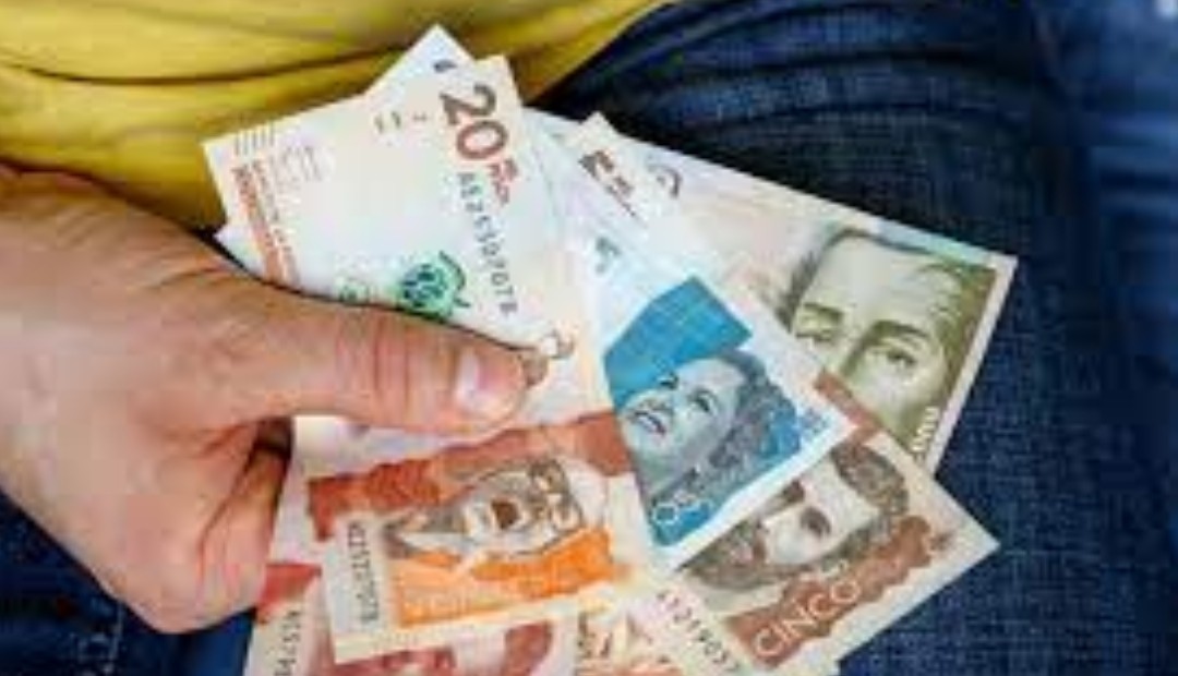 ¿Hasta cuándo tiene plazo para pagar la prima de mitad de año a sus trabajadores?