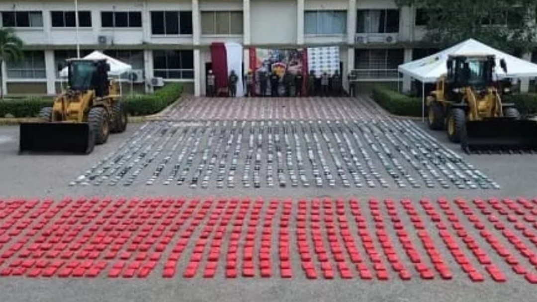 Histórica incautación en Atlántico: Ejército decomisa dos toneladas de cocaína y frustra millonario soborno