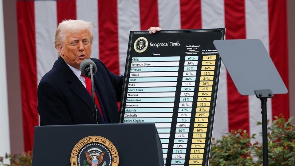 Donald Trump dispuesto a negociar aranceles para reducir déficit comercial