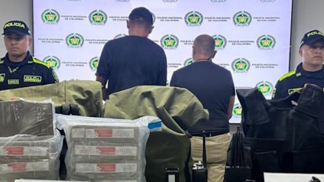 Judicializados dos capturados en flagrancia por millonario hurto en aeropuerto de Riohacha