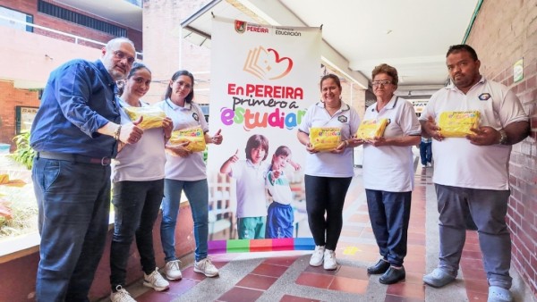 Alcaldía de Pereira fortalece la educación para adultos con programas de alfabetización