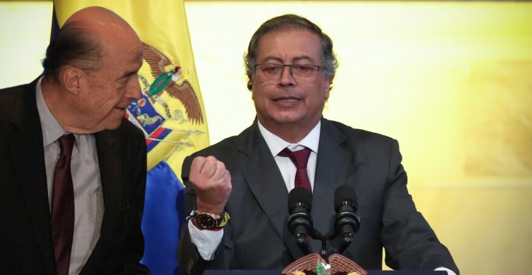 Petro anuncia acción penal contra Álvaro Leyva por presunto plan de desestabilización