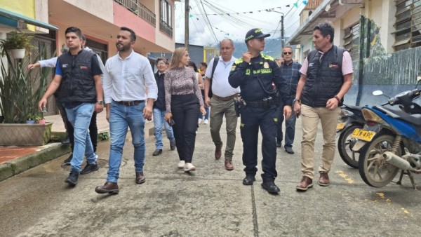 Secretaría de Gobierno de Pereira realiza recorrido institucional para escuchar a líderes y buscar soluciones a sus prob