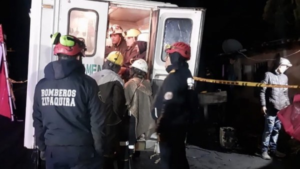 Avanza búsqueda de mineros atrapados en mina de carbón en Zipaquirá