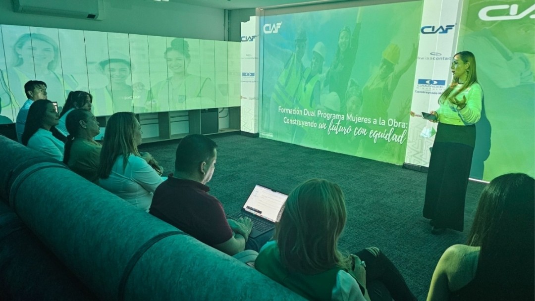 Mujeres a la Obra, una iniciativa para abrir espacios para las mujeres en la construcción