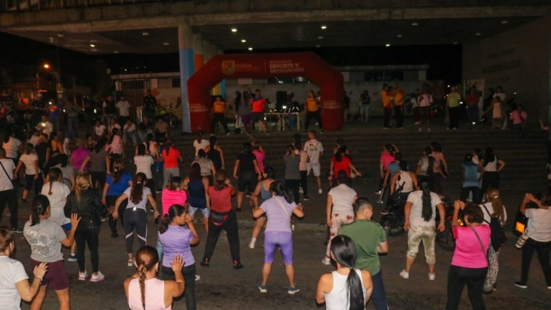 Samaria vibró con la energía de la Vía Activa Nocturna