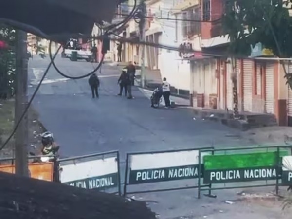 Tres policías heridos por ataque con dron en El Bordo, Cauca