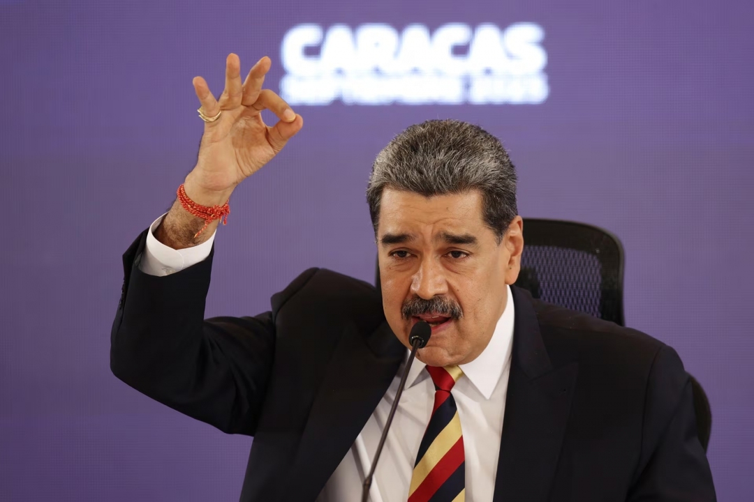 Maduro amenaza con declarar a Venezuela “en armas” ante posible agresión estadounidense