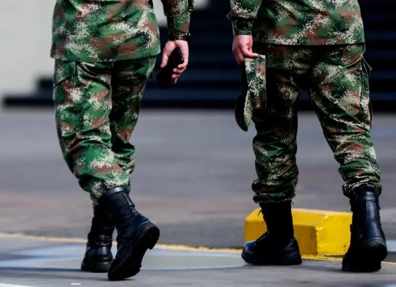 Tres generales del ejército admiten responsabilidad en los “falsos positivos” ante la JEP