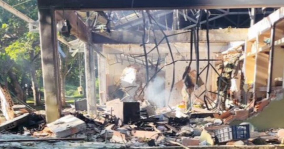 Atentado con explosivos deja siete heridos y un muerto en base militar de Arauca