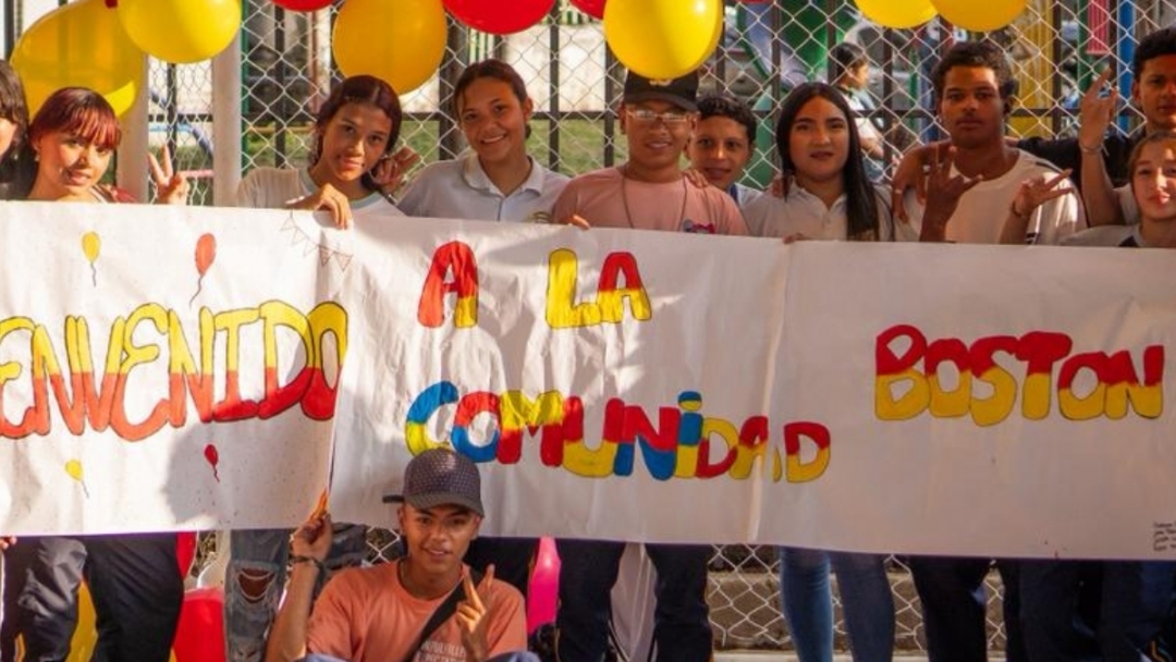 El Alcalde en mi Barrio llegó a la comuna Boston para fortalecer el diálogo y presentar avances de gestión