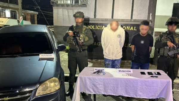 Capturados dos hombres en Pereira con arma de fuego durante operativo del Bloque de Búsqueda