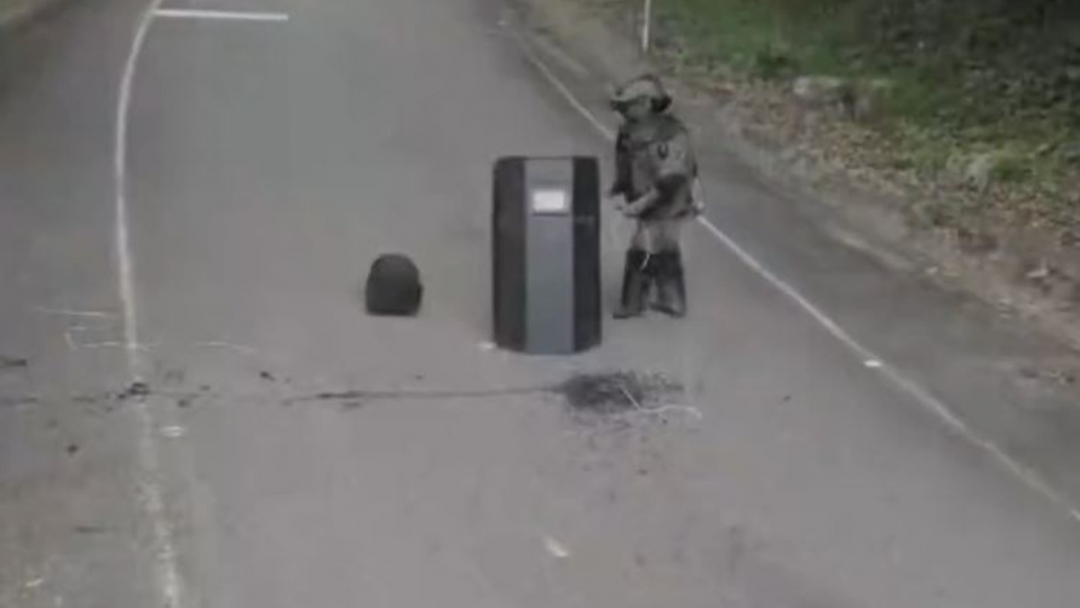 Tropas de la Brigada 18 destruyen artefacto explosivo instalado por el ELN en vía de Arauca