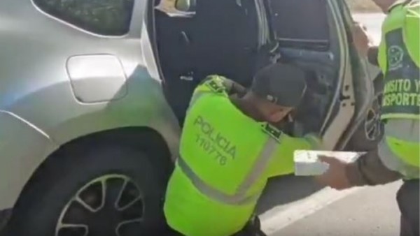 Incautan 100 kilos de cocaína en operativo en vía de Antioquia