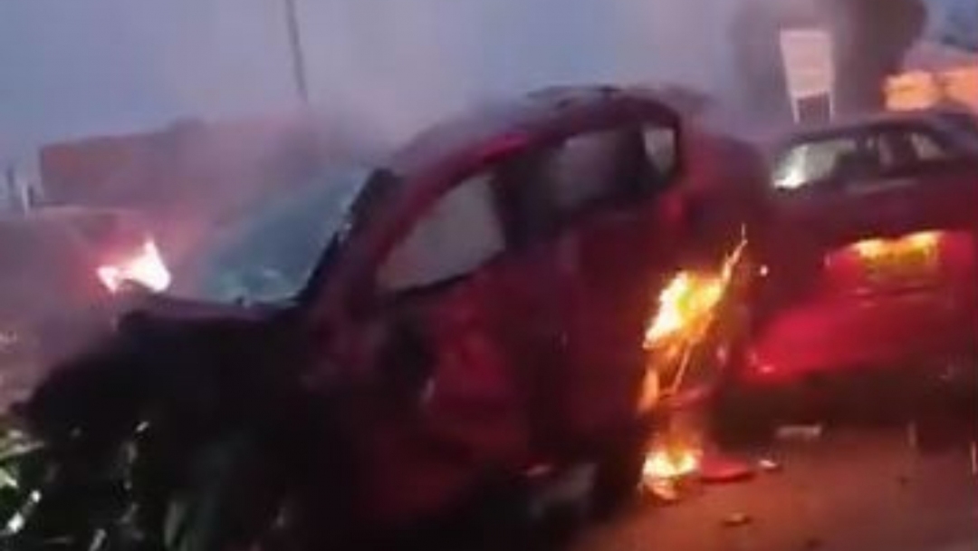 Trágico accidente en vía Zipaquirá-Ubaté deja dos muertos y 19 heridos