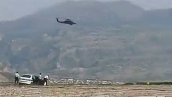 Helicópteros de EE. UU. son atacados mientras buscaban tripulación de avión derribado en Irán