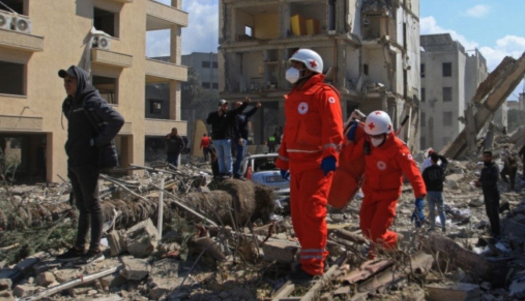 Escalada en Líbano y ataques en el Golfo tensionan tregua entre Irán y Estados Unidos