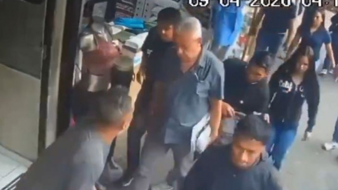 Imagen de Nueva modalidad de robo en Medellín queda registrada en video