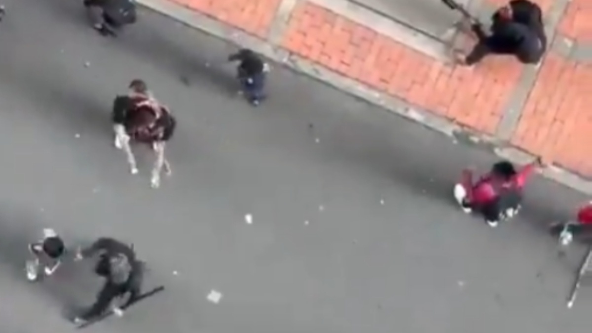 Denuncian uso de menores como escudos humanos en disturbios en el centro de Bogotá