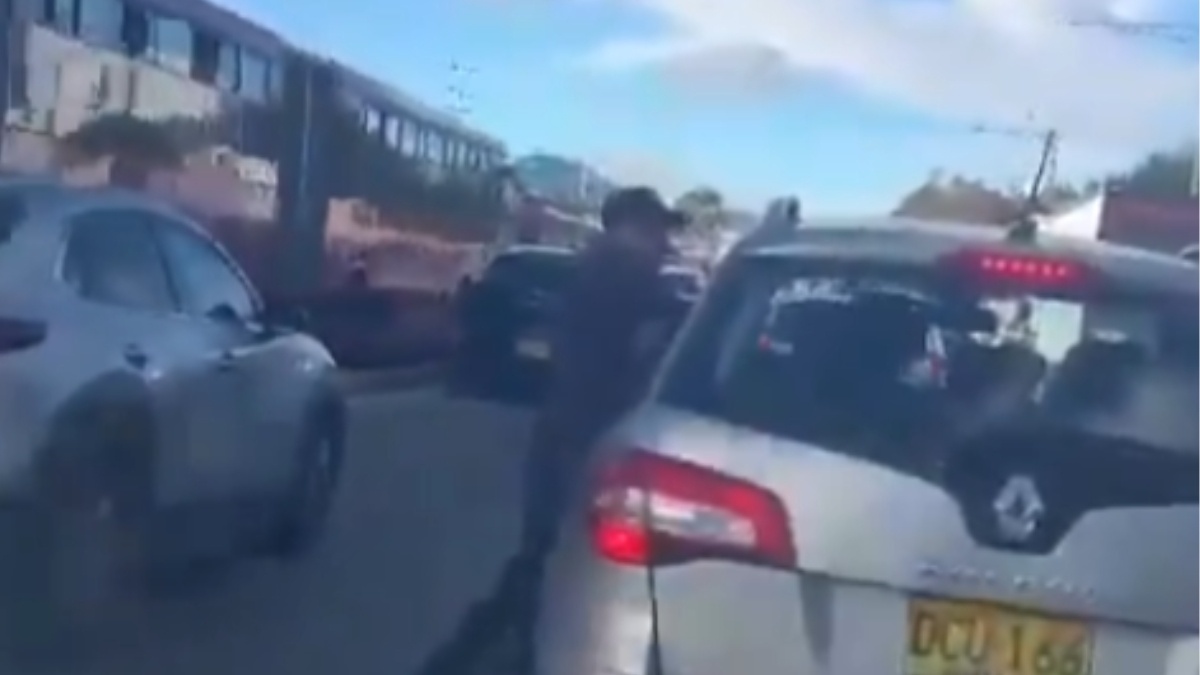 Imagen de Banda de falsos vendedores ambulantes atraca a conductores en el norte de la capital
