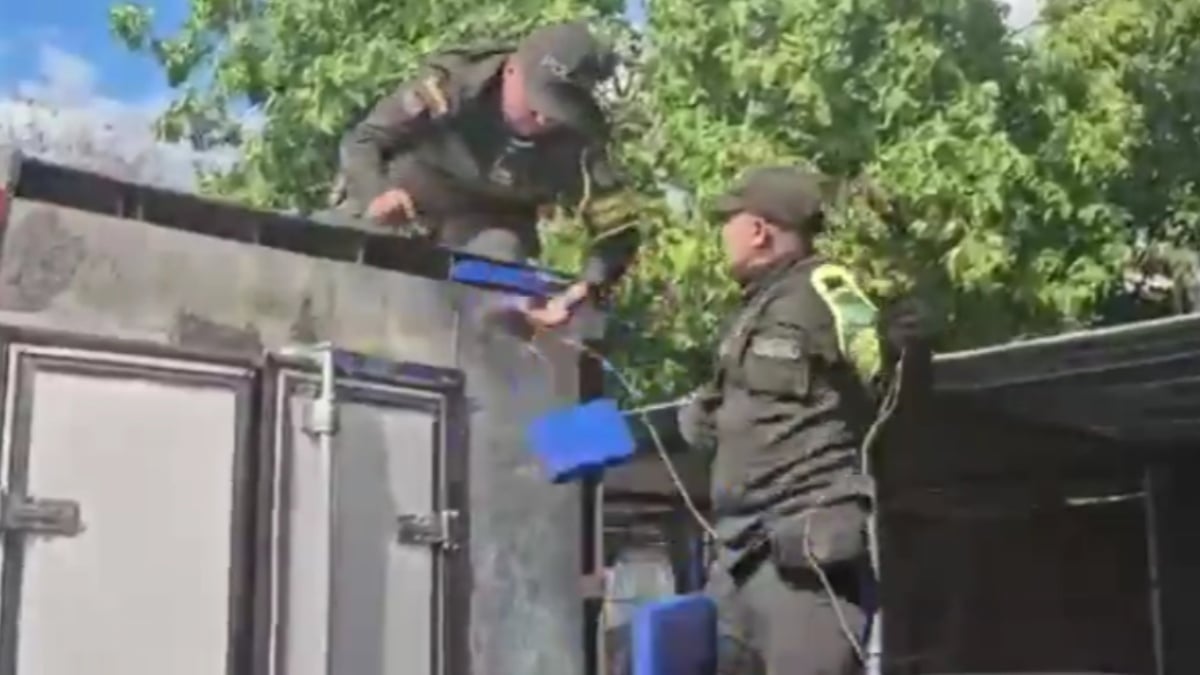 Caen 100 kilos de cocaína camuflados en el aire acondicionado de un vehículo en el Cauca